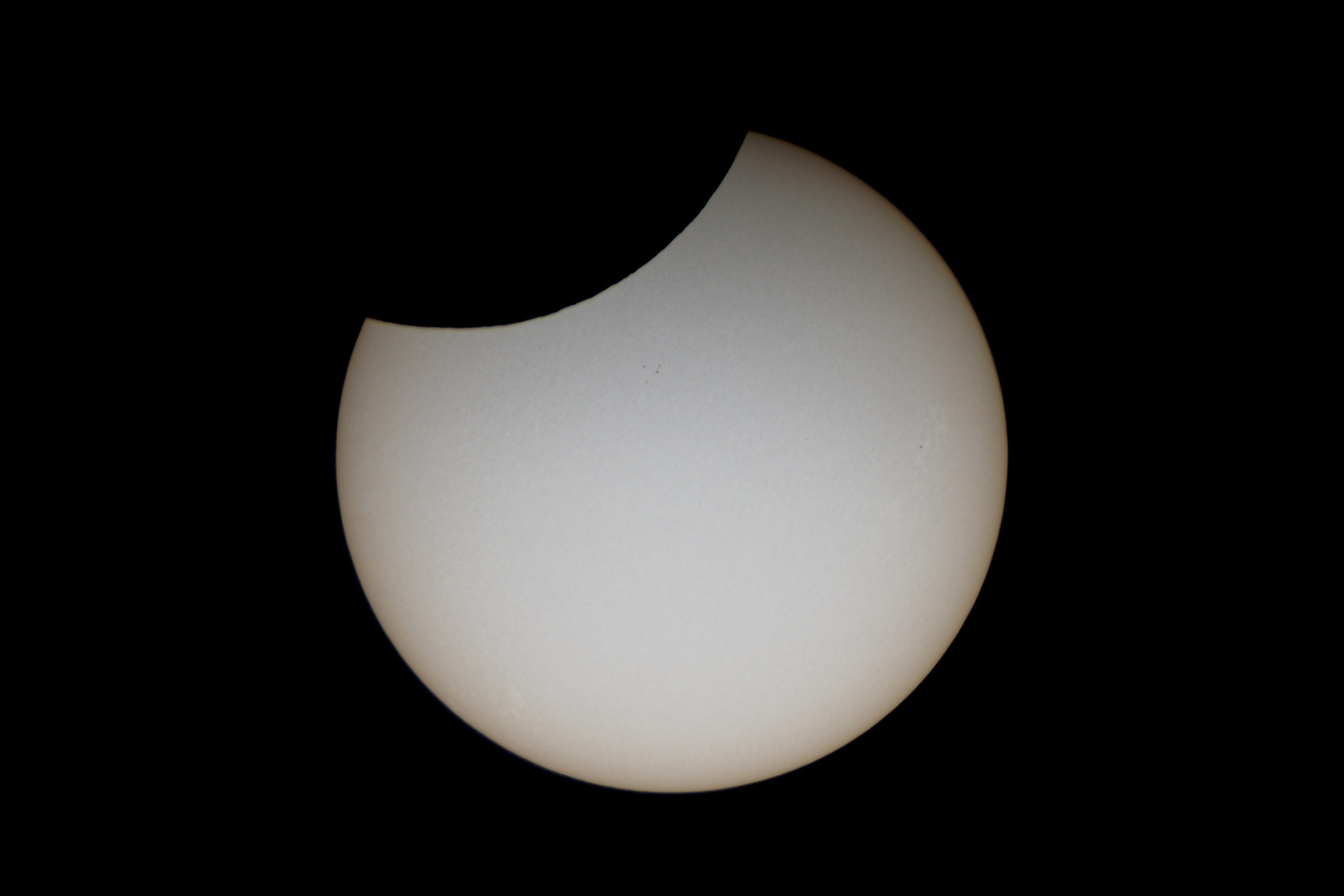 eclipse.thumb.jpg.a8d04df104f52e395a163fb3cabfe39e.jpg