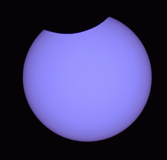 Eclipse partielle du soleil le 100621(C8+réducteur0,6x+A7s-47%).gif