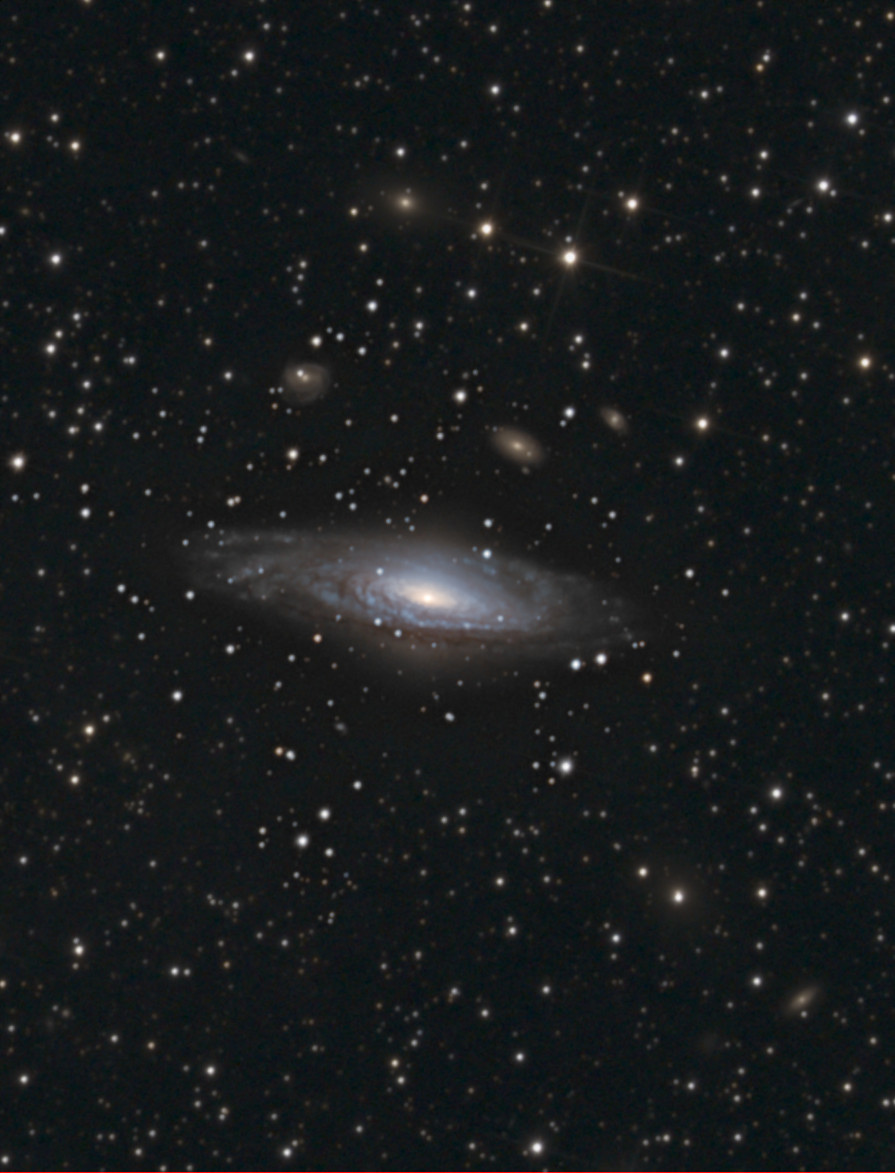 Crop_NGC7331_89poses_tournee2.jpg.19916a96846a28c2704e9de8eb54e03f.jpg