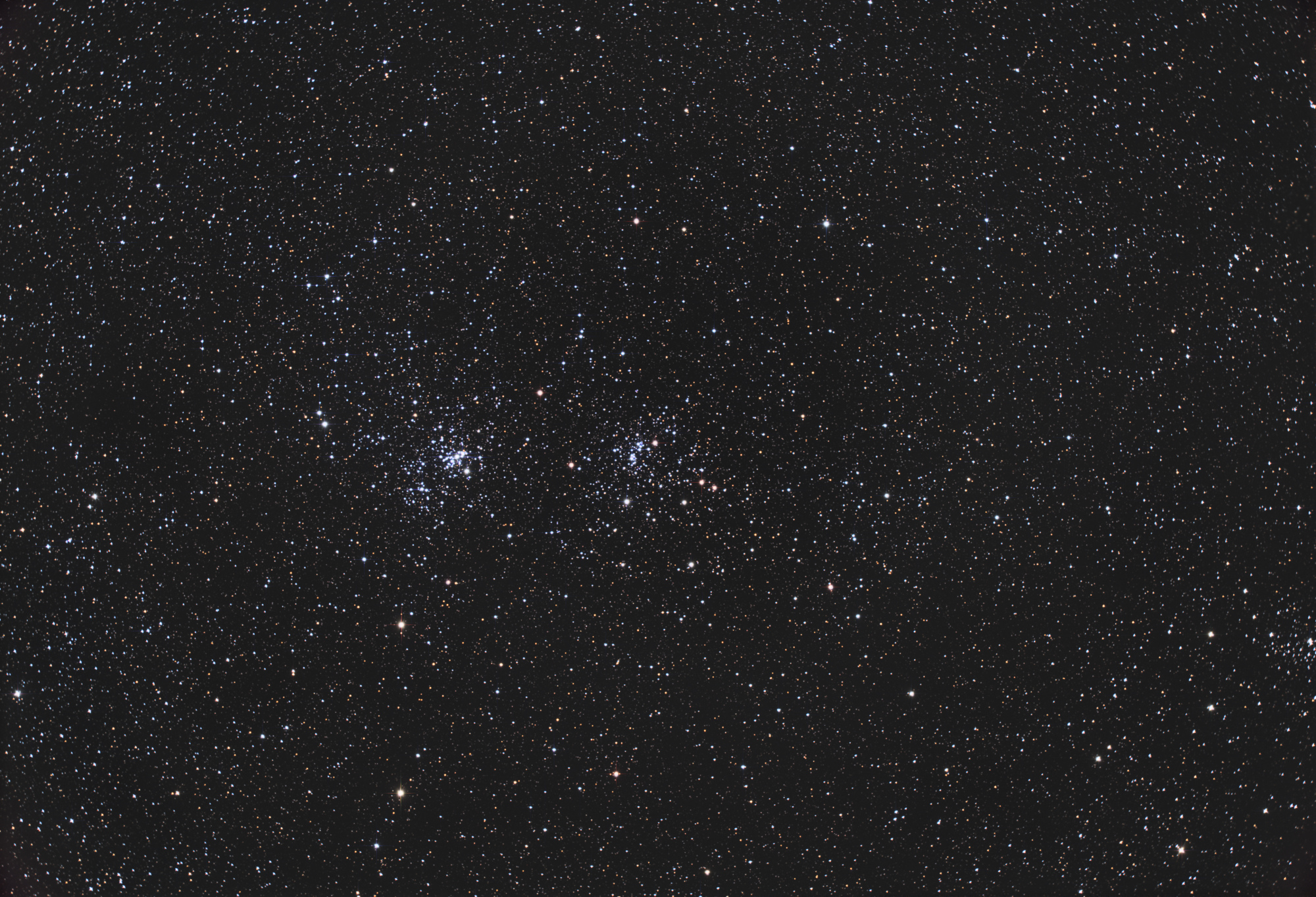 NGC869-884_RGB-spikes-finale.thumb.jpg.205ceb029503210a66105ab0c1fb8394.jpg