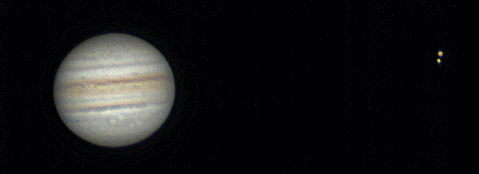 Jupiter avec les satellites Io ( en bas ) et Ganymède ( en haut ) du 260821(C8-B2x-1H53-2H02-100%)