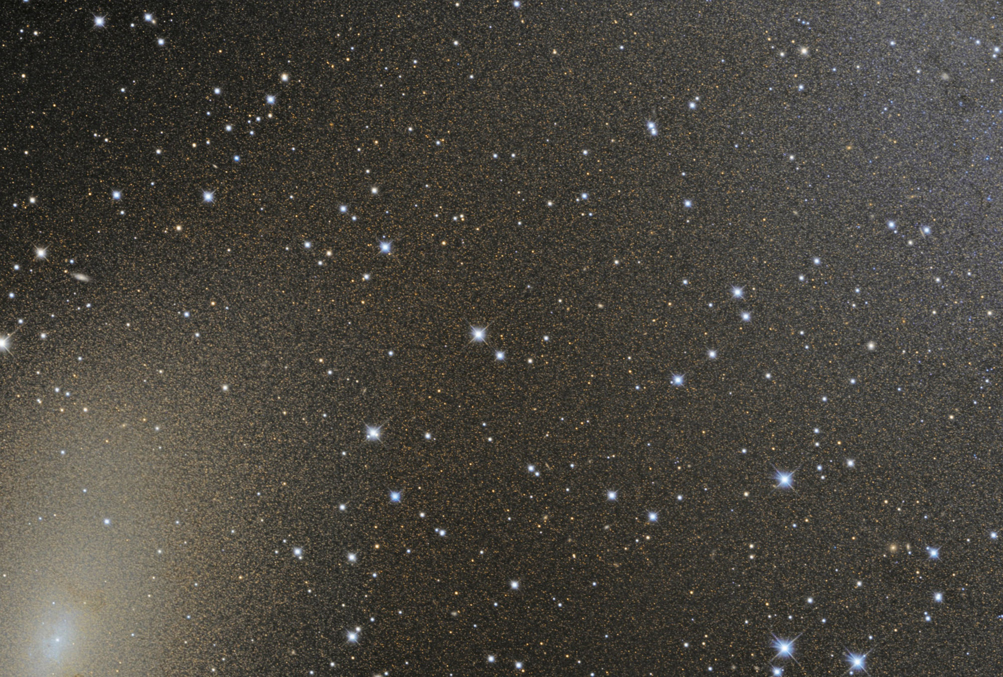 NGC-205-pour-serge-finale-6000-pix CROP.jpg