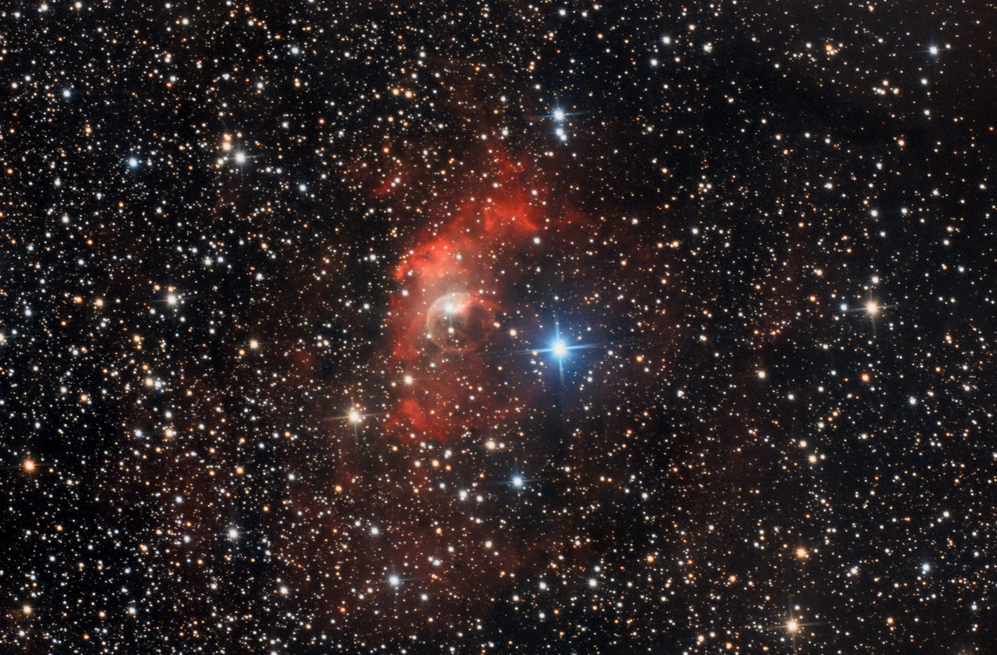 NGC7936_RGB-siril-finale-crop.thumb.jpg.e9cd5b4cd4b7dac47e9a541f1229066d.jpg