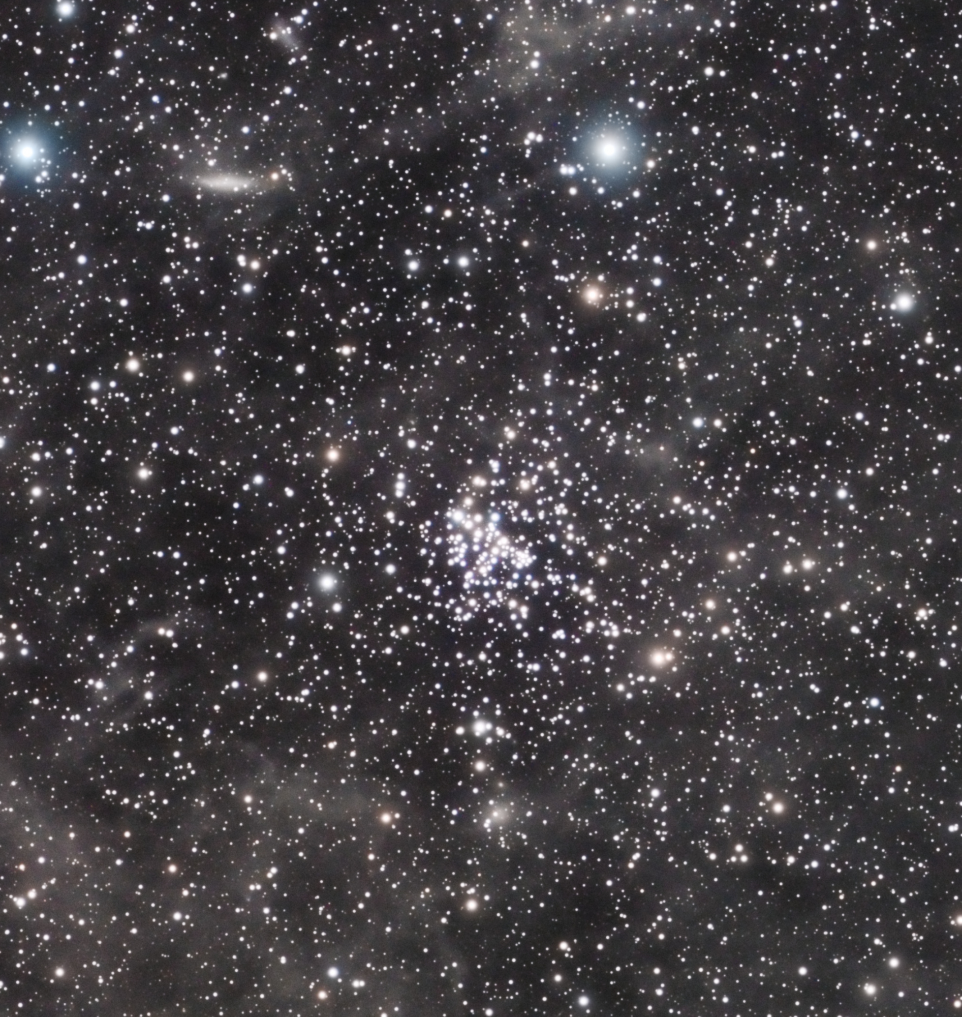 NGC6939.thumb.jpg.6692ffd15d0922b5fa1219721522378b.jpg