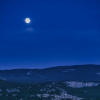 Levé de Lune sur Bauduen et le lac de st Croix du Verdon.jpg
