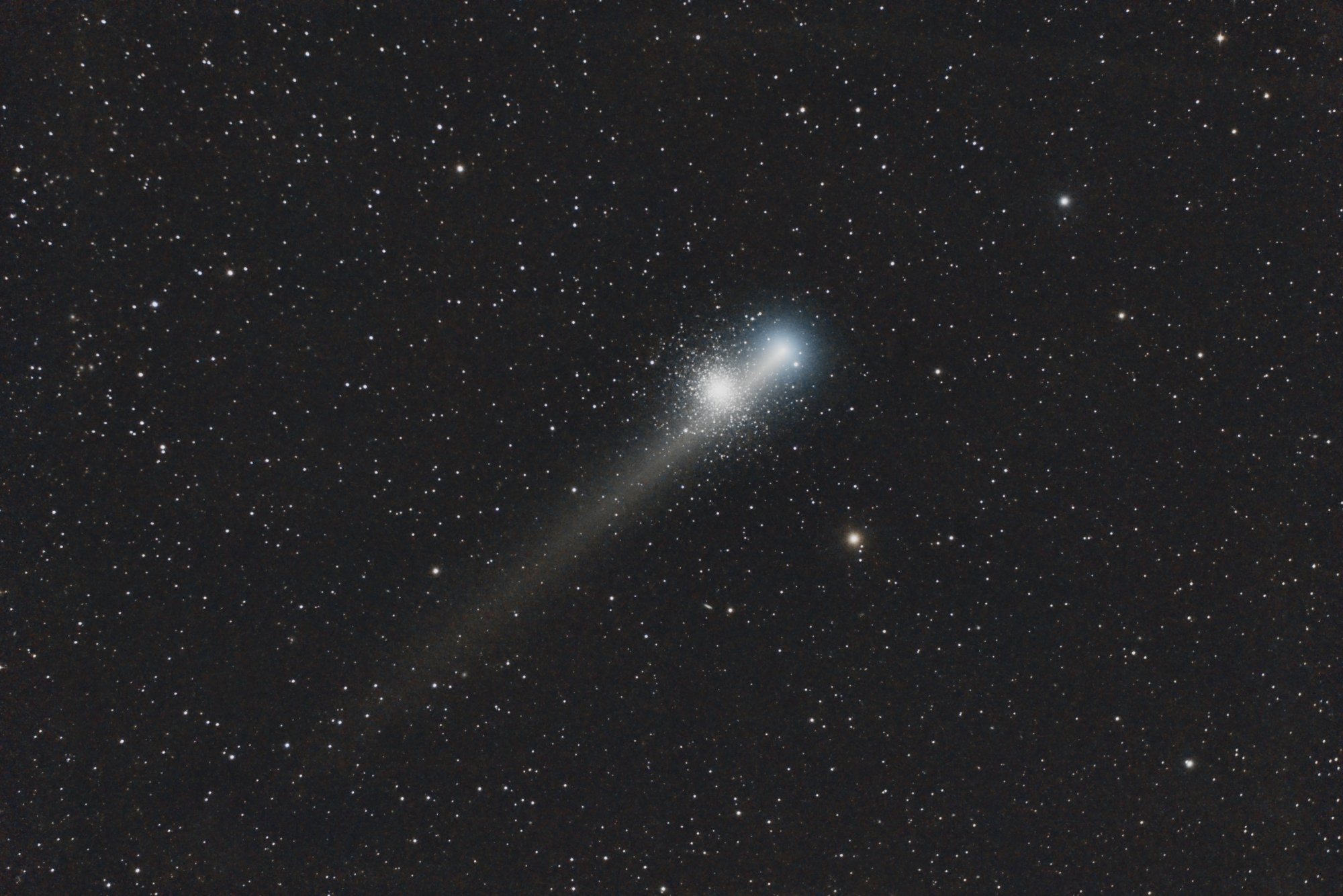 Comète Leonard et M3.jpg