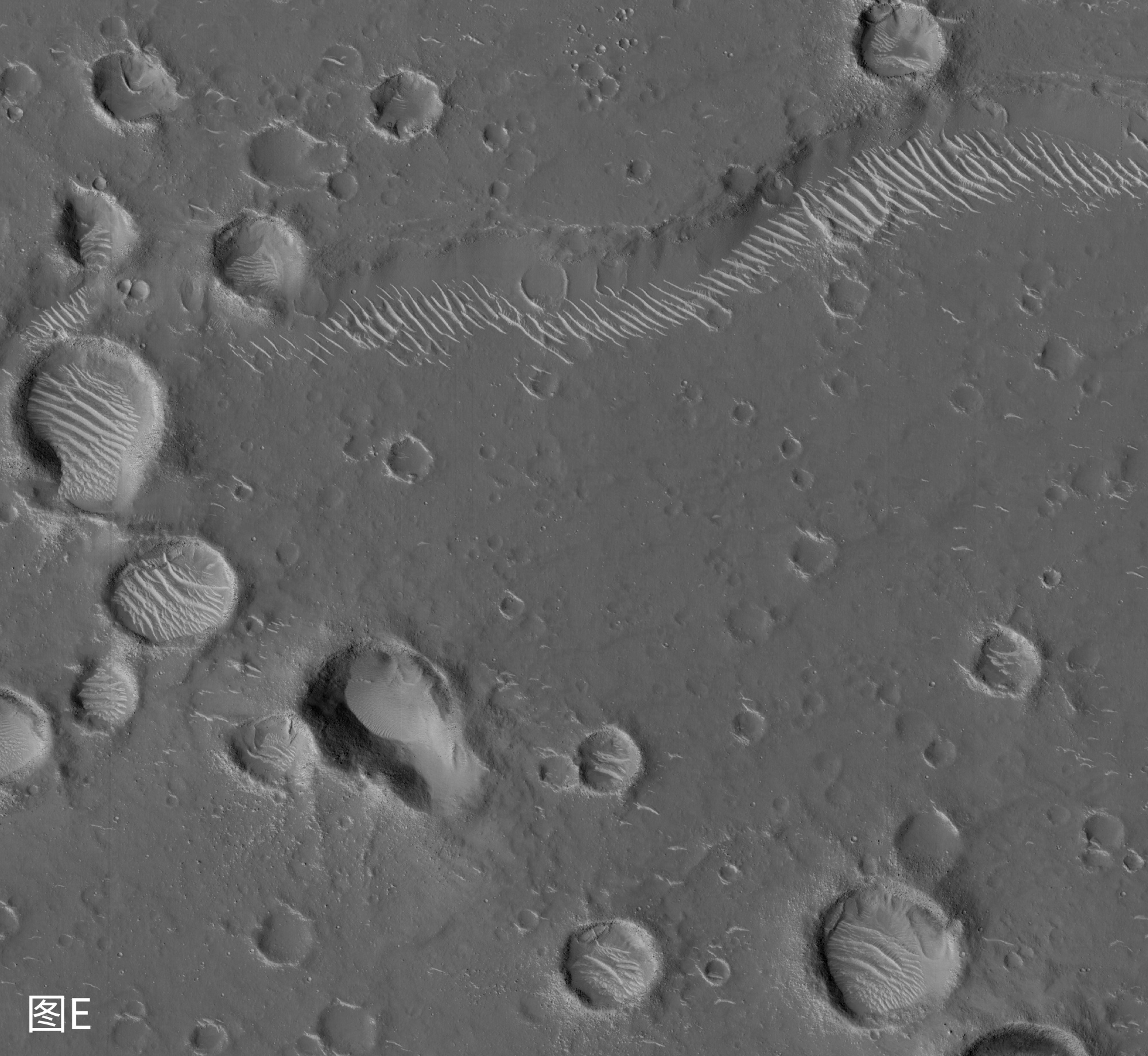 15_Tianwen-1-orbiter_HiRIC_Utopia-Planitia_landing-site-S_box-E.thumb.jpg.7277b42c8c11420a470d36d14cd2e9f6.jpg
