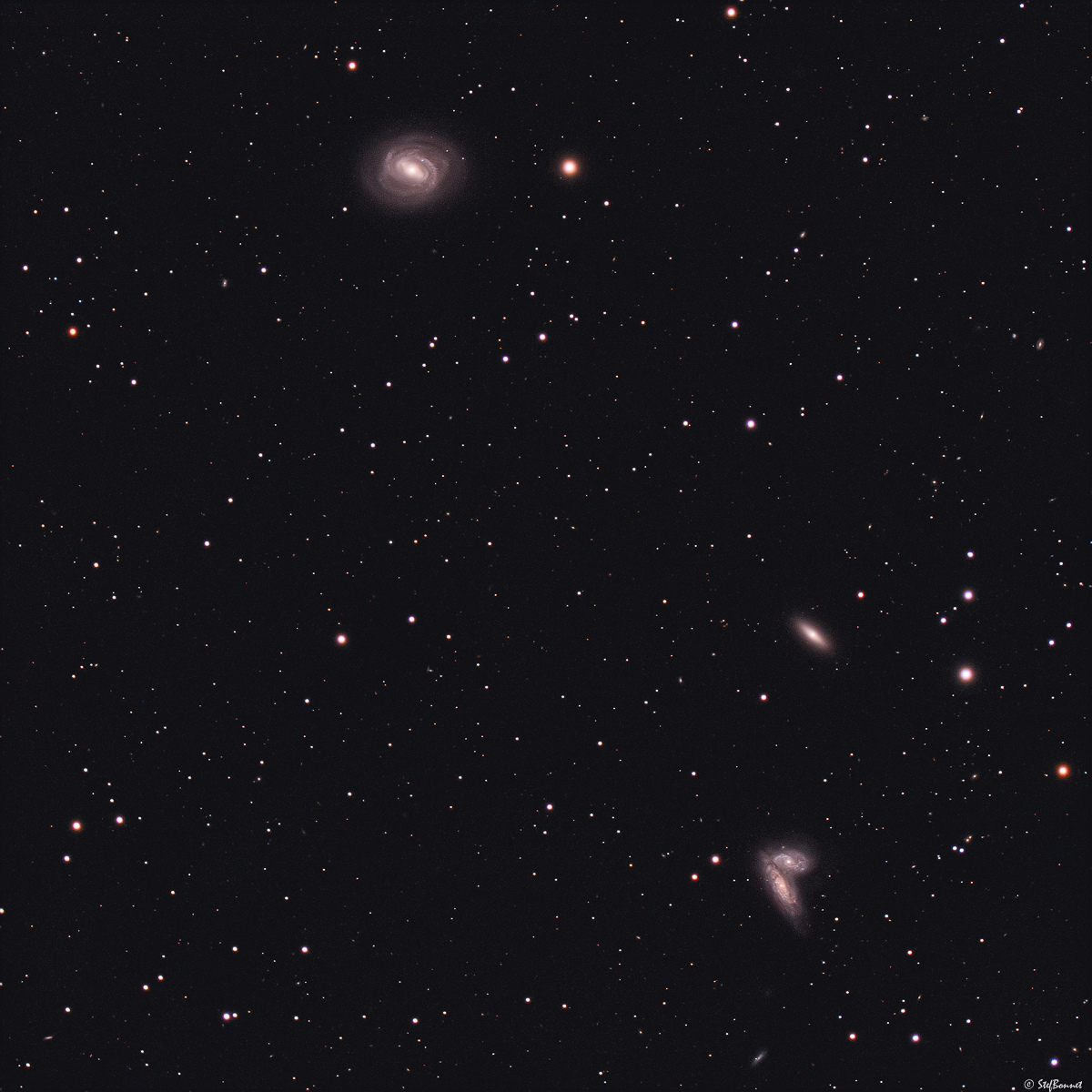 6293d1c6b82bd_NGC4567NGC4568M58jumelles-Web-3.jpg.a32a9d133d2d0a2b84dce6d1da2b220c.jpg