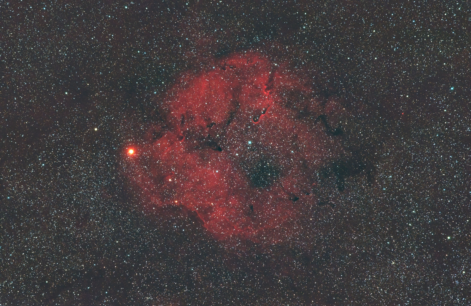 IC 1396 H alpha RVB V1-DN.jpg