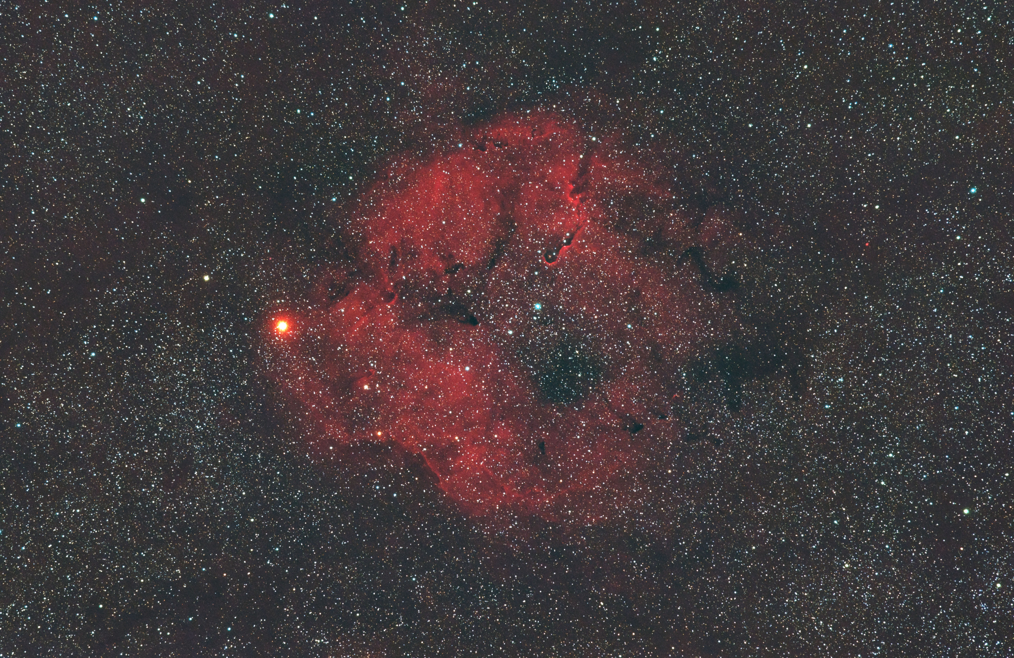 IC 1396 H alpha RVB V1-DN V2.jpg