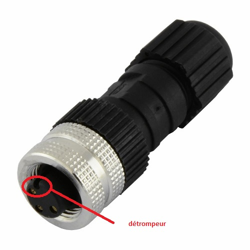 eagle-type-connector-for-power-in-and-8a-power-out-ports.jpg.1b71afc5045b829c286f4d0c0bf2e777.jpg