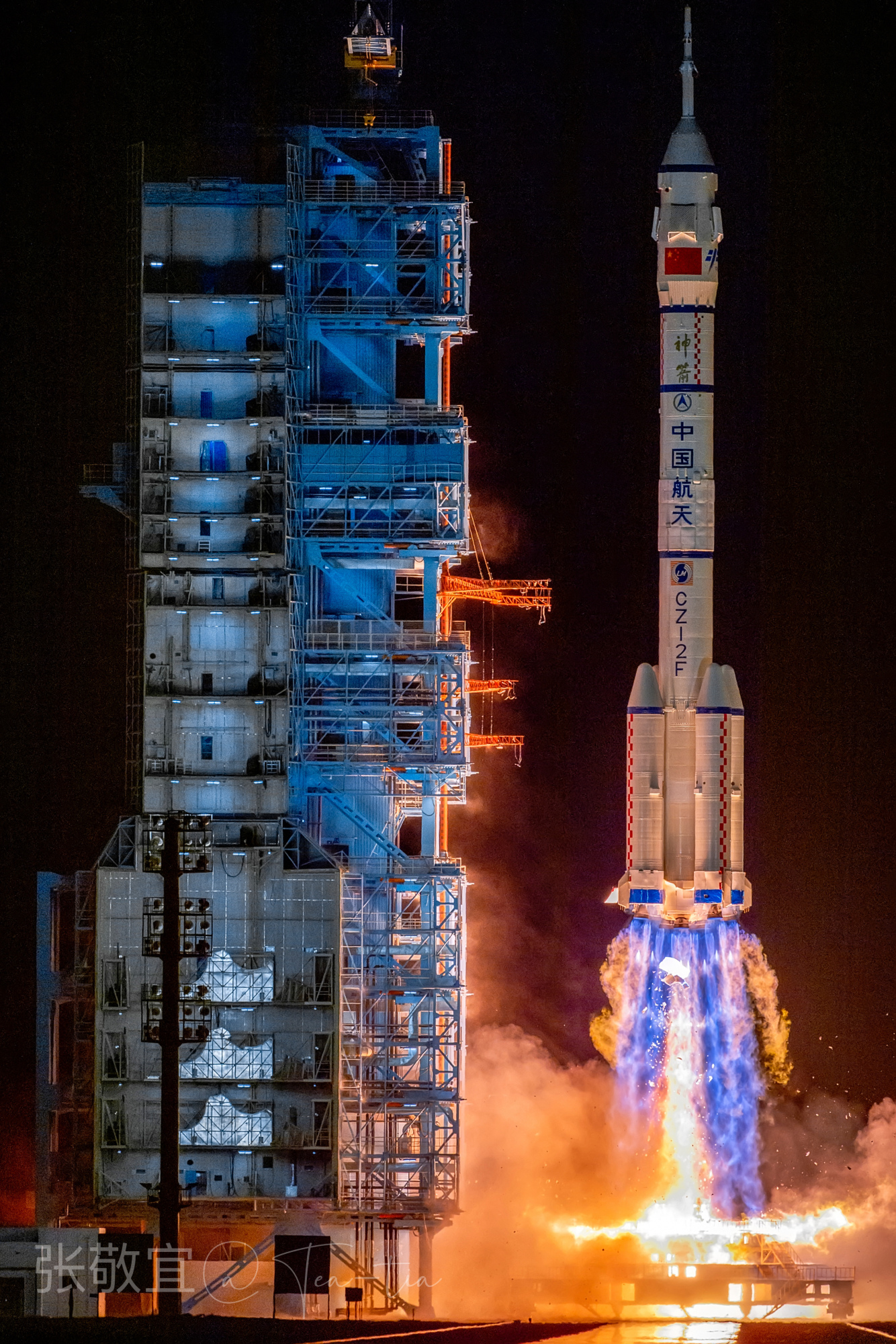 6386e2afeab57_Shenzhou-15_CZ-2FY15_221129_launch_2_ZhangJingyi@Tea-tia.thumb.jpg.481ba592fbd7aa0f9a203dc5a2839f3a.jpg