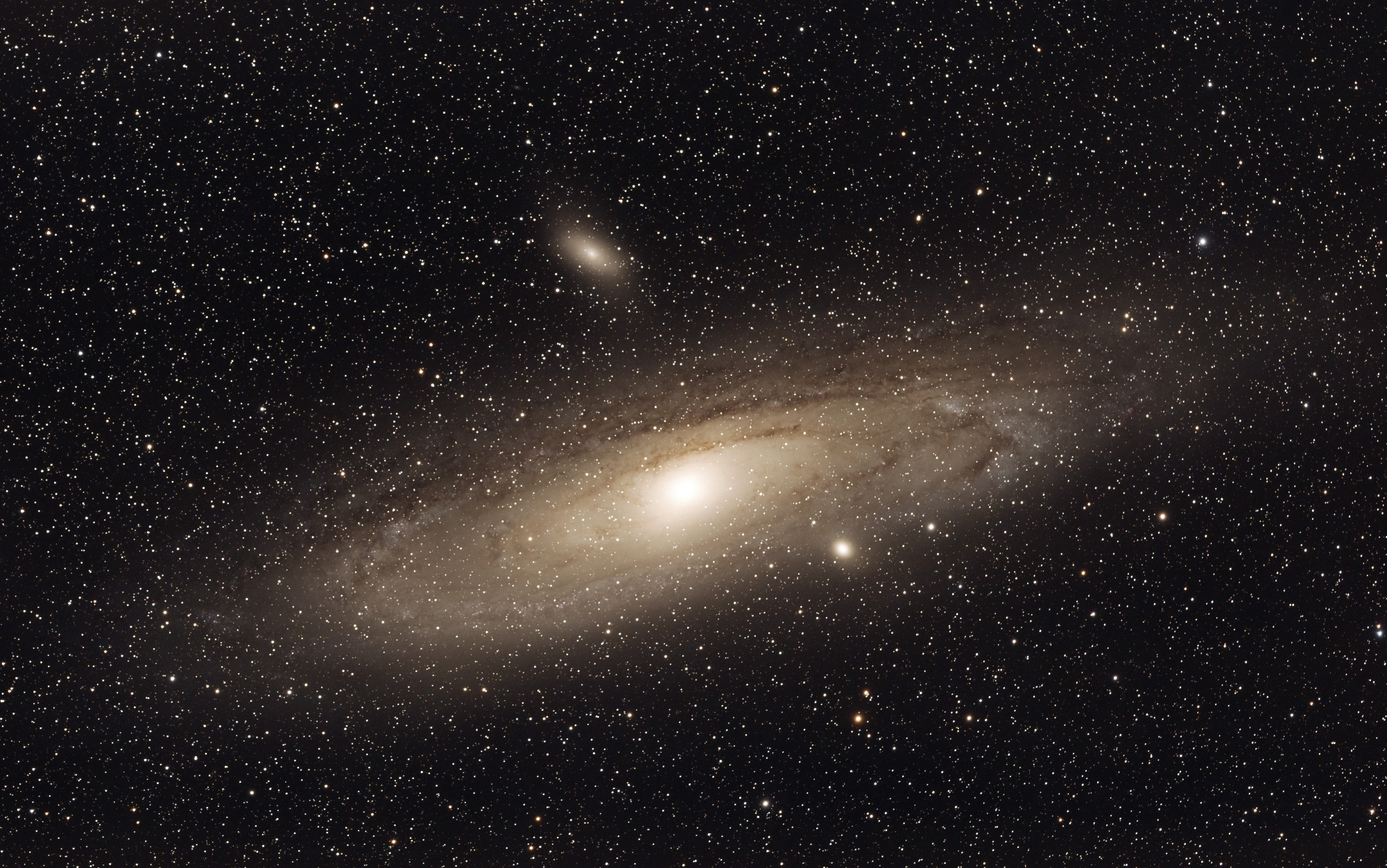 M31_v3.jpg
