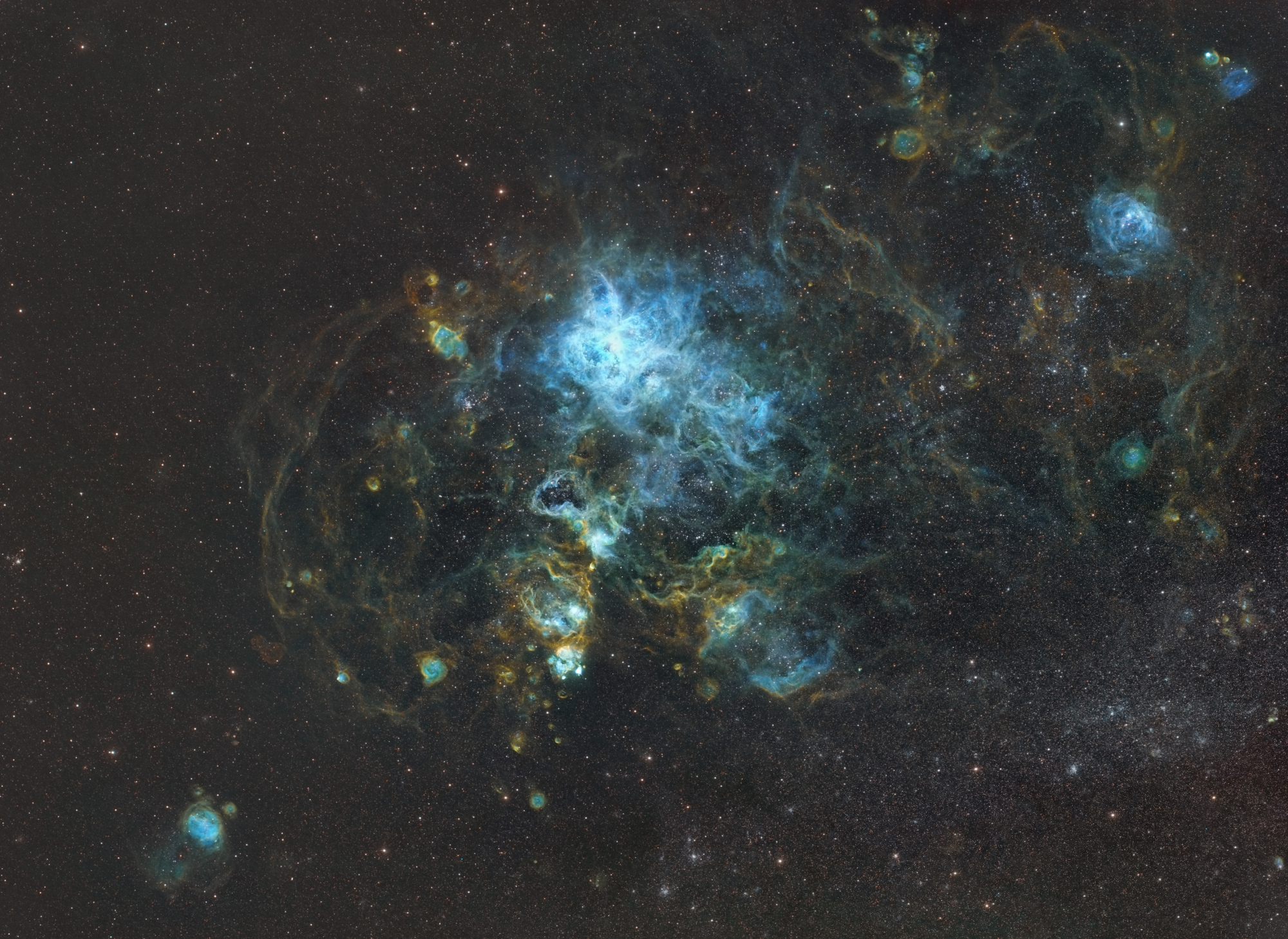 NGC 2070 (2).jpg