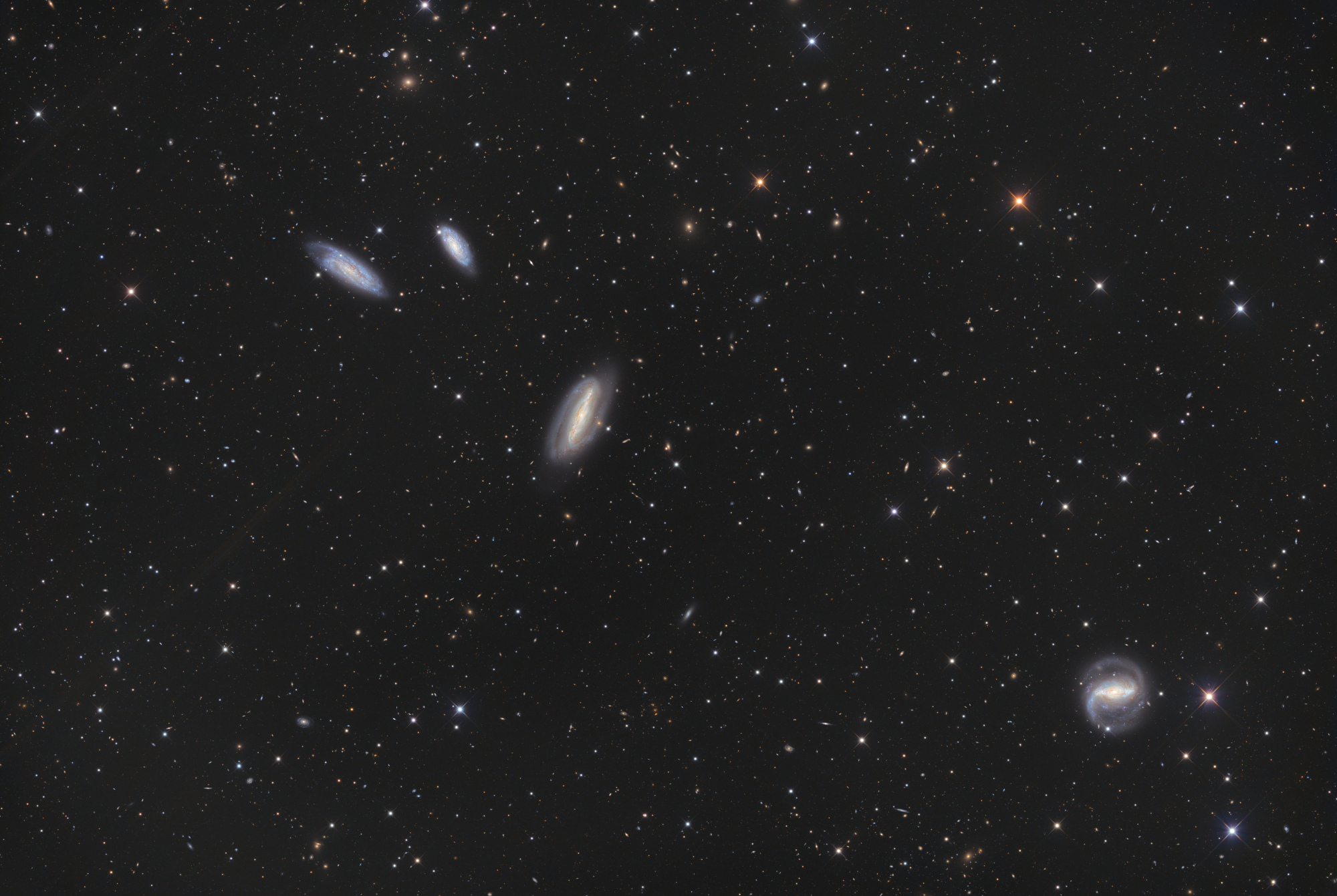 NGC7582_LRVB_V1-Final-Comp.thumb.jpg.ba3938ece8a96281dcaa271bd38774b6.jpg