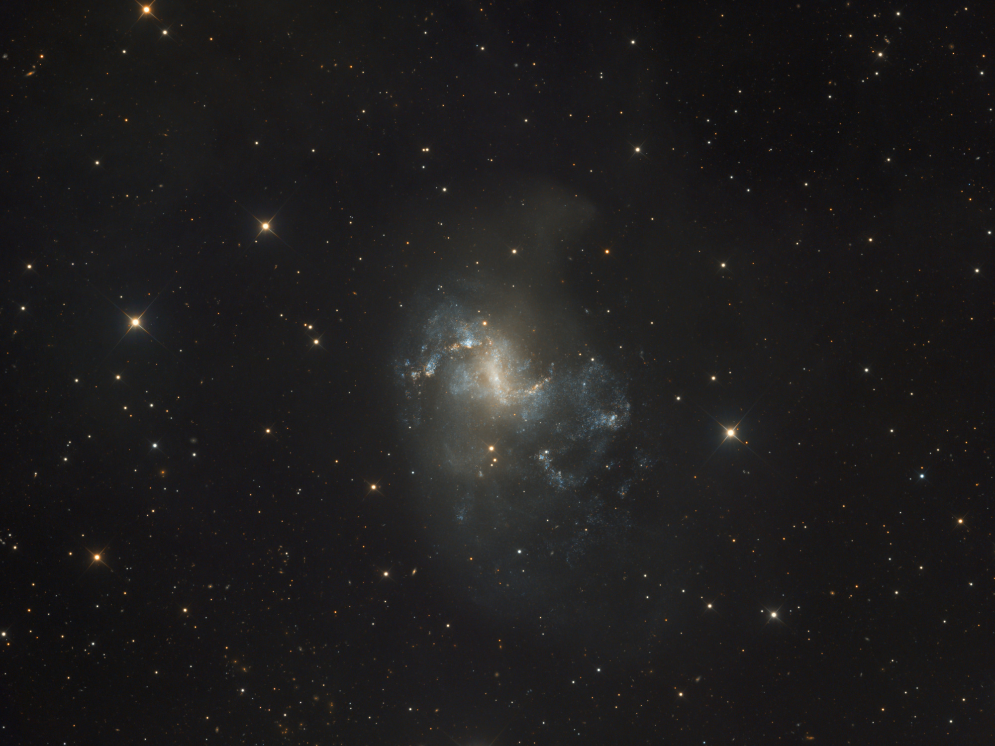NGC1313-LRVB-V40-BXT-Final-PLusChaud.thumb.jpg.23e144ba82e048f8c2c0e0643161fa31.jpg