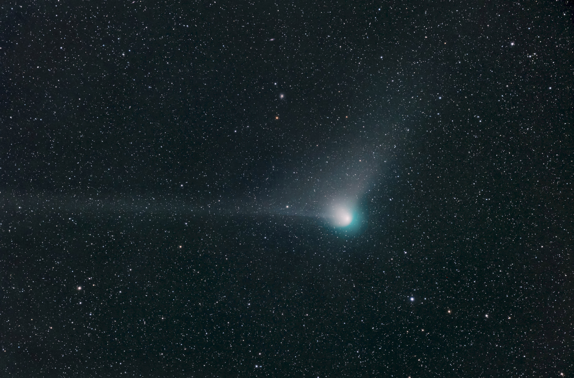 comète C2022 E3 ZTF 31 janv 2023 c EosRa 300_2.8 2.8 2000iso 2min30s.jpg