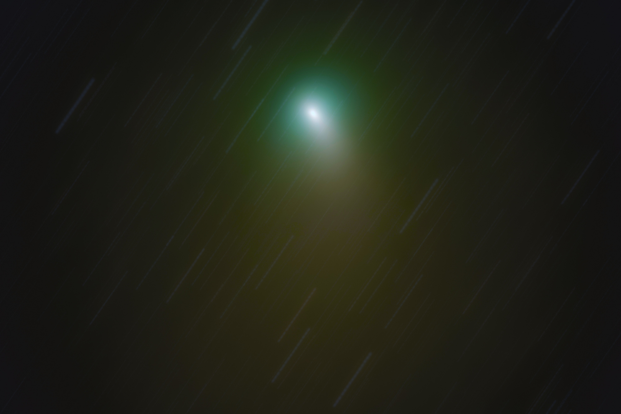 3 comete C:2022 E3 ZTF B3h1B8 send.jpg