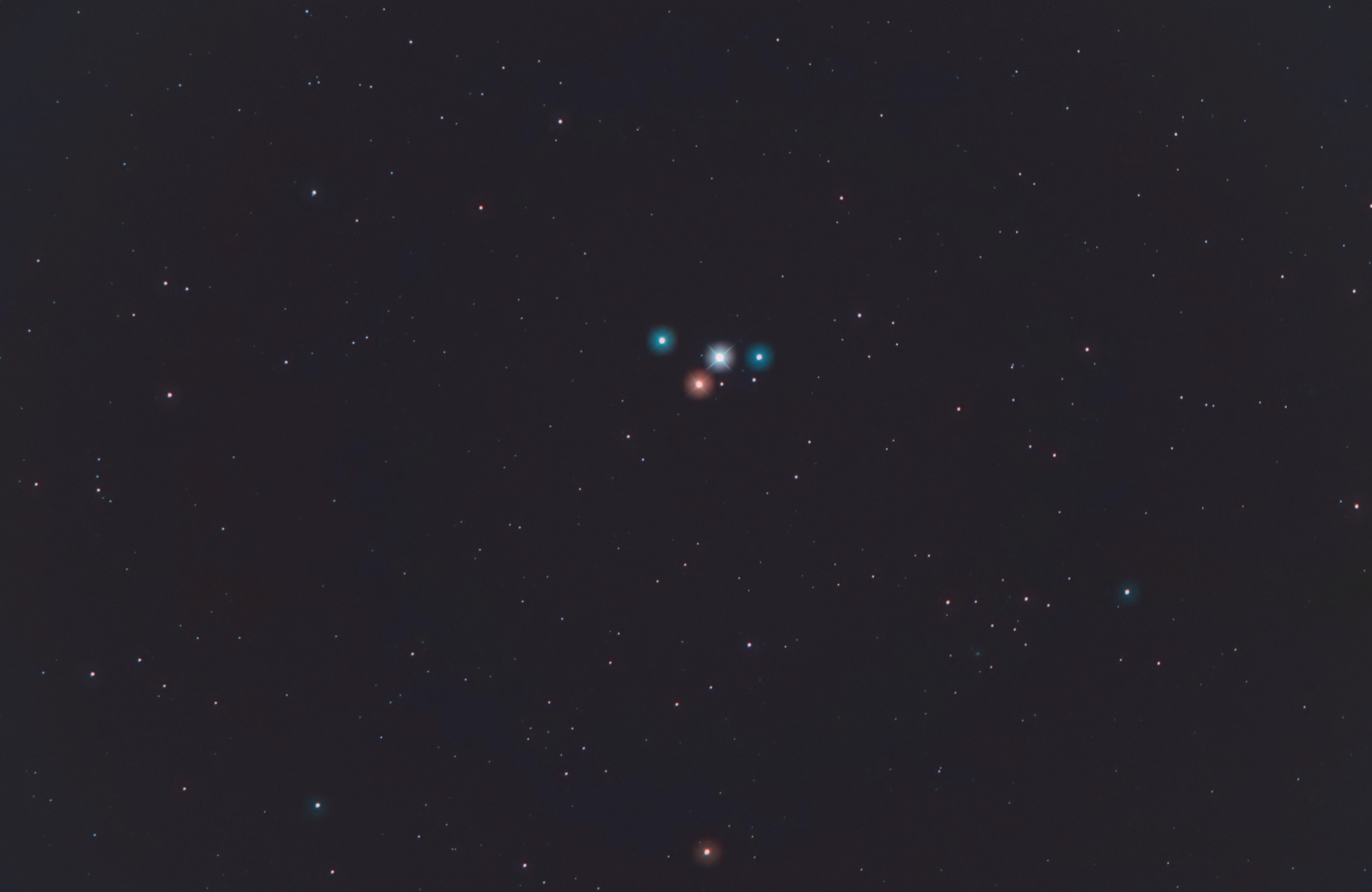 5 NGC 2017 flou s3903_12B1 send.jpg