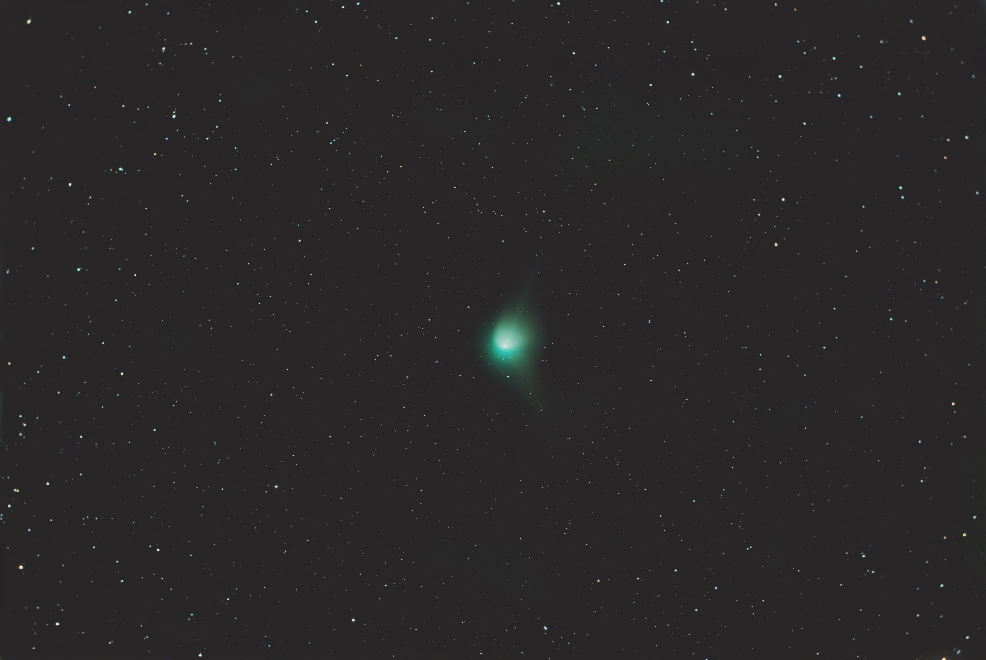 etoile_et_comete.thumb.jpg.2b1a0ebc49498afedcb64e482f5670fa.jpg