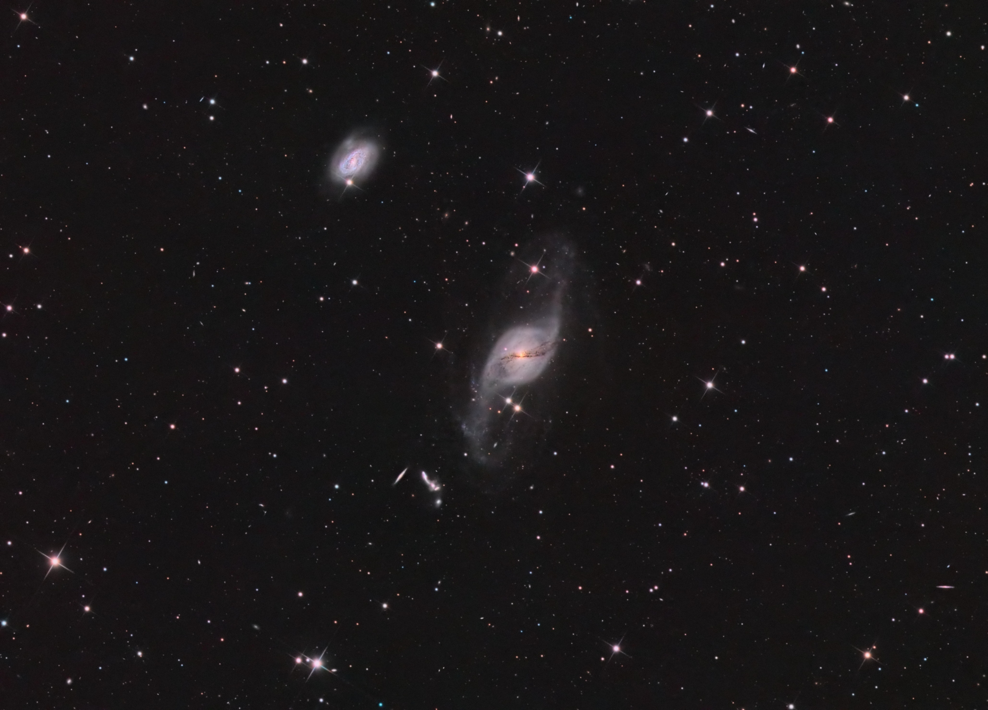 NGC3718c.thumb.jpg.9d4bfd9308370c3a6d14e441ae916b26.jpg