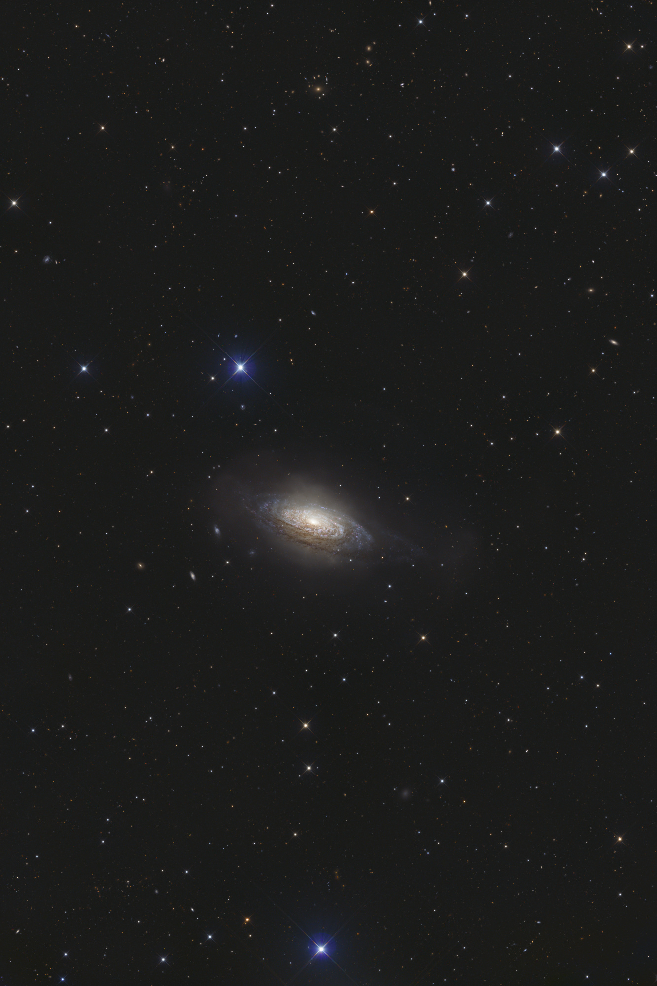 NGC_3521_LRVB-BXT_r-NonLineaire-Final-V2.thumb.jpg.a1213d81a39373ed3410f2925ee7a693.jpg