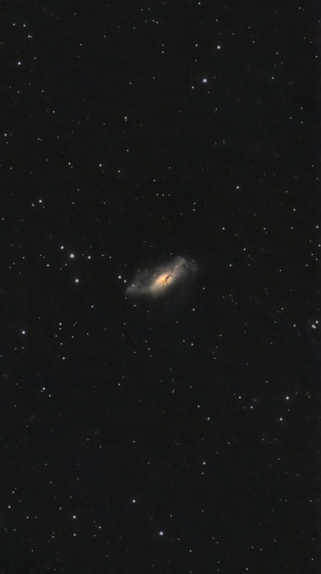 NGC2146-80ED-715c_RGB-finale.thumb.jpg.a7fe8eeca58c0b06bc86351227234b19.jpg