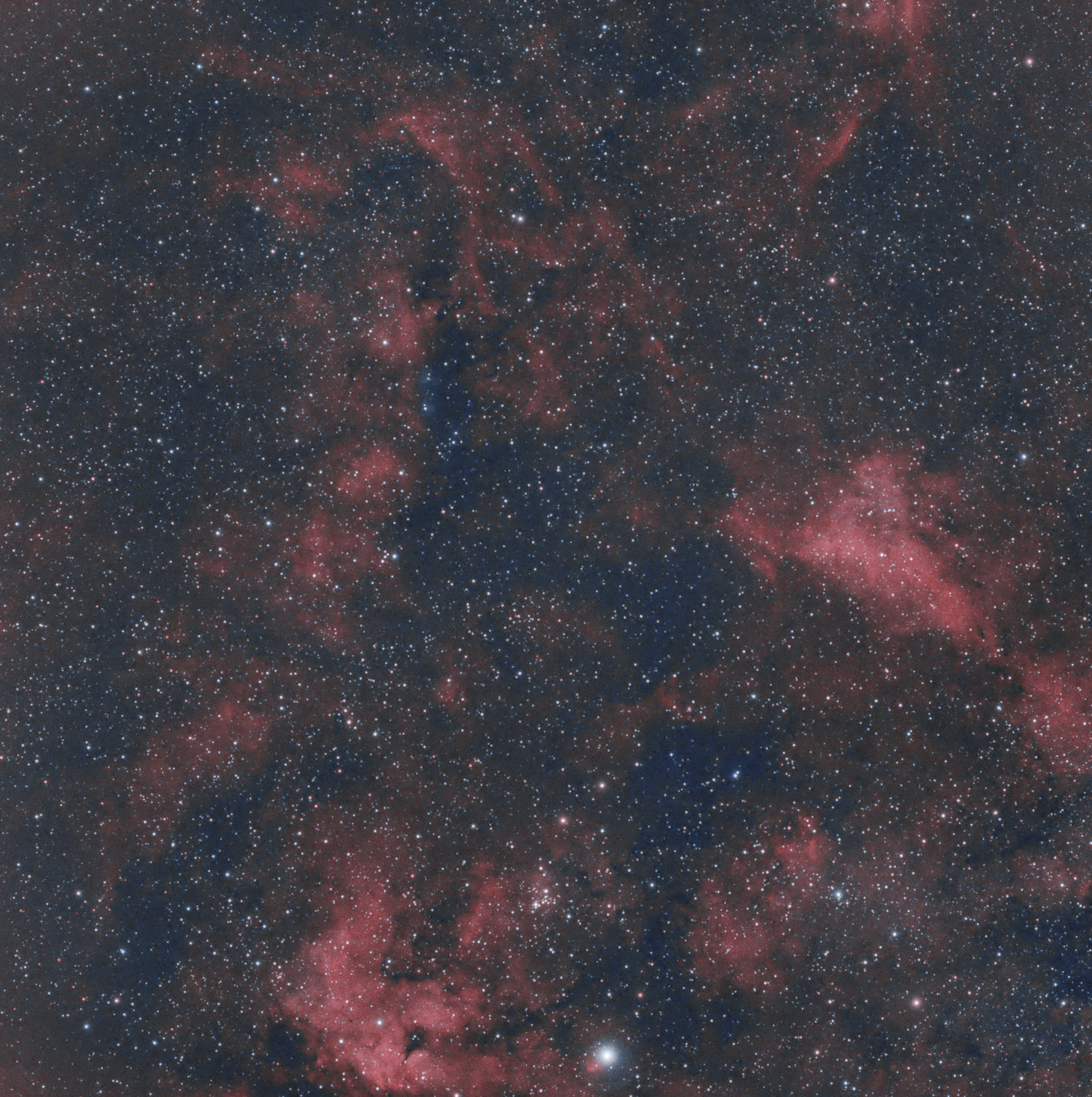 HOO_NGC6914_30x180s_PI_PS.jpg