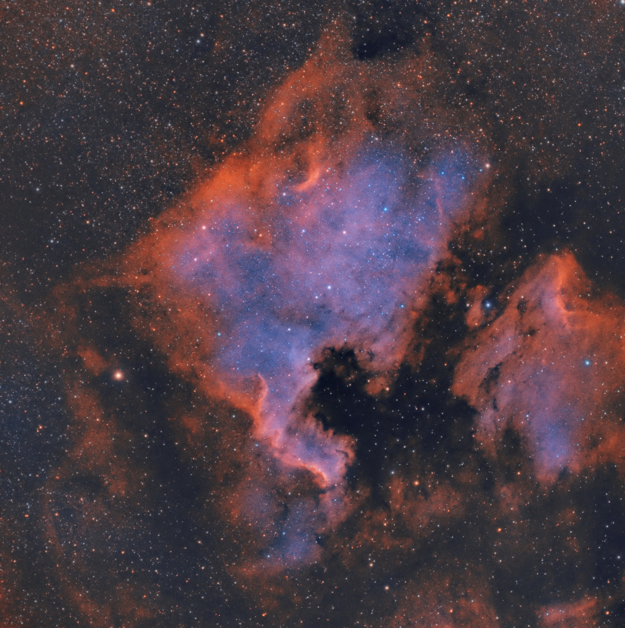 NGC7000_13x180s_SHO_PI.jpg