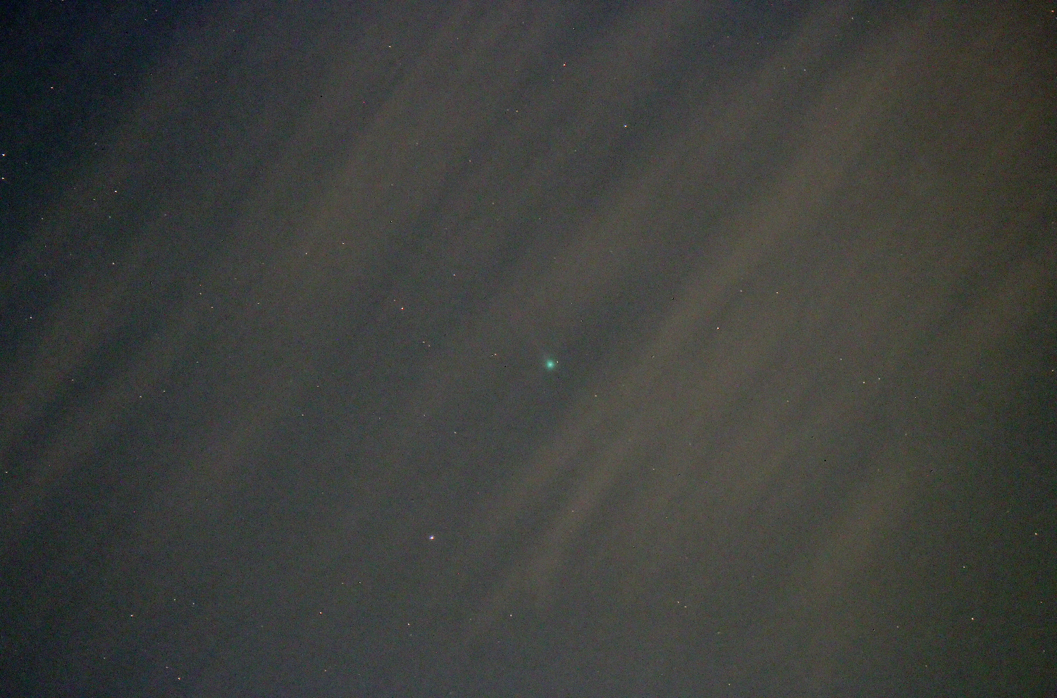comete_etoiles_R.png.012f0a7fb17bfcae50e46be3cae7b6e6.png