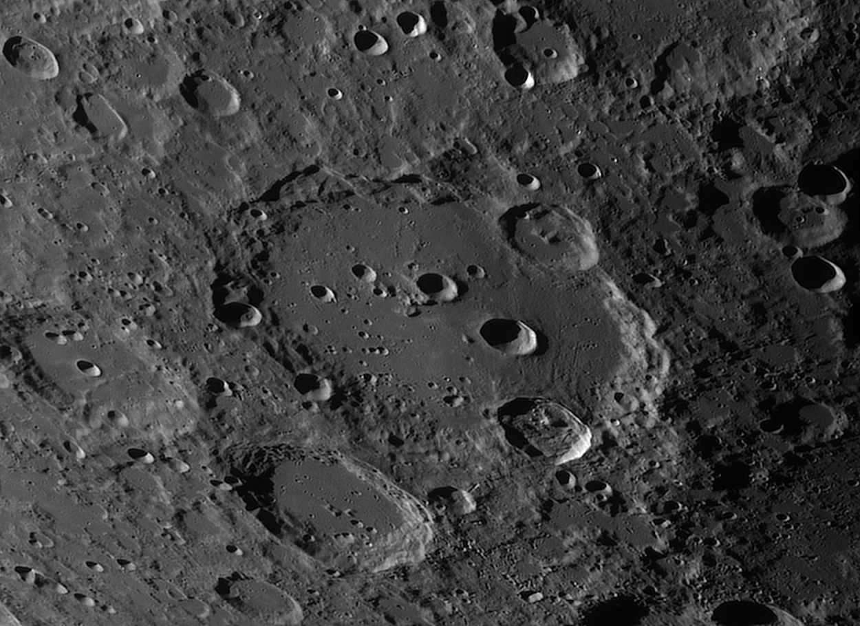 Clavius_F__2023-10-06_T_06-28-59-0783_G_AS_F300_lapl4_ap1216_WL_125.png.7a09346b5a28c21503dd59201ee01f39.png