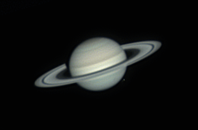 passage de l'ombre de Téthys sur saturne le 6 octobre 2023.gif et Téthys.gif v2.gif