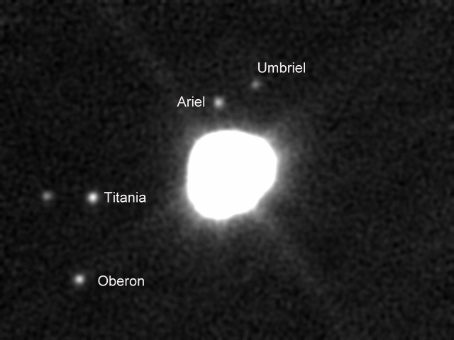 Animation des satellites d'Uranus du 311023(T250-Foyer-0H36-1H38-100%)