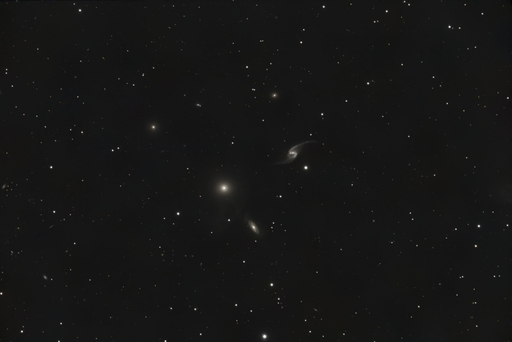 NGC7549.thumb.jpg.61f34dcb40a5bf29a274554ab29b2203.jpg