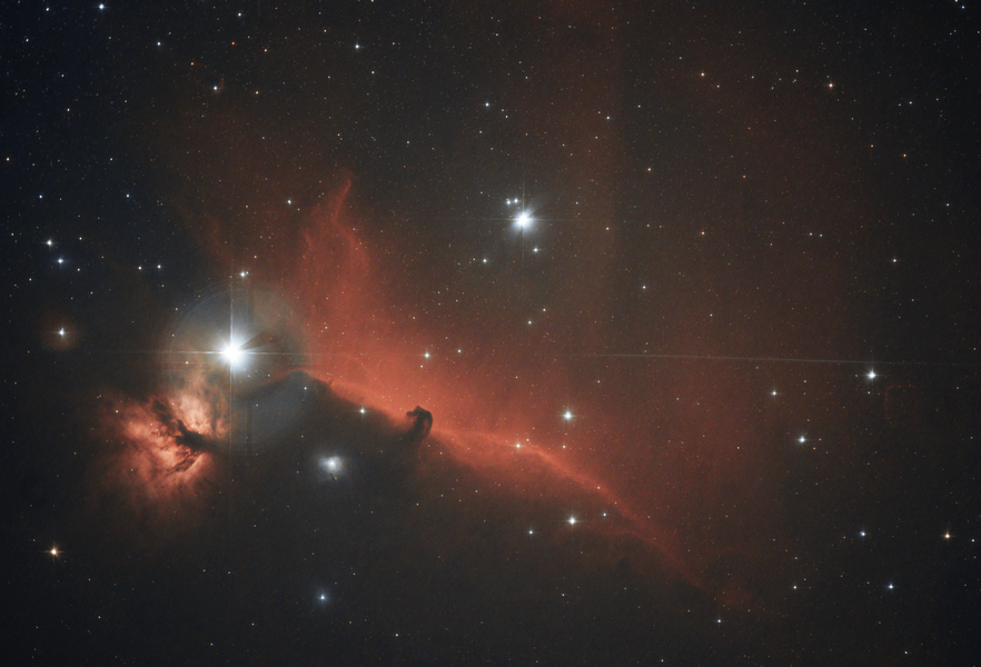 r_ic434_stacked reduction etoiles.png