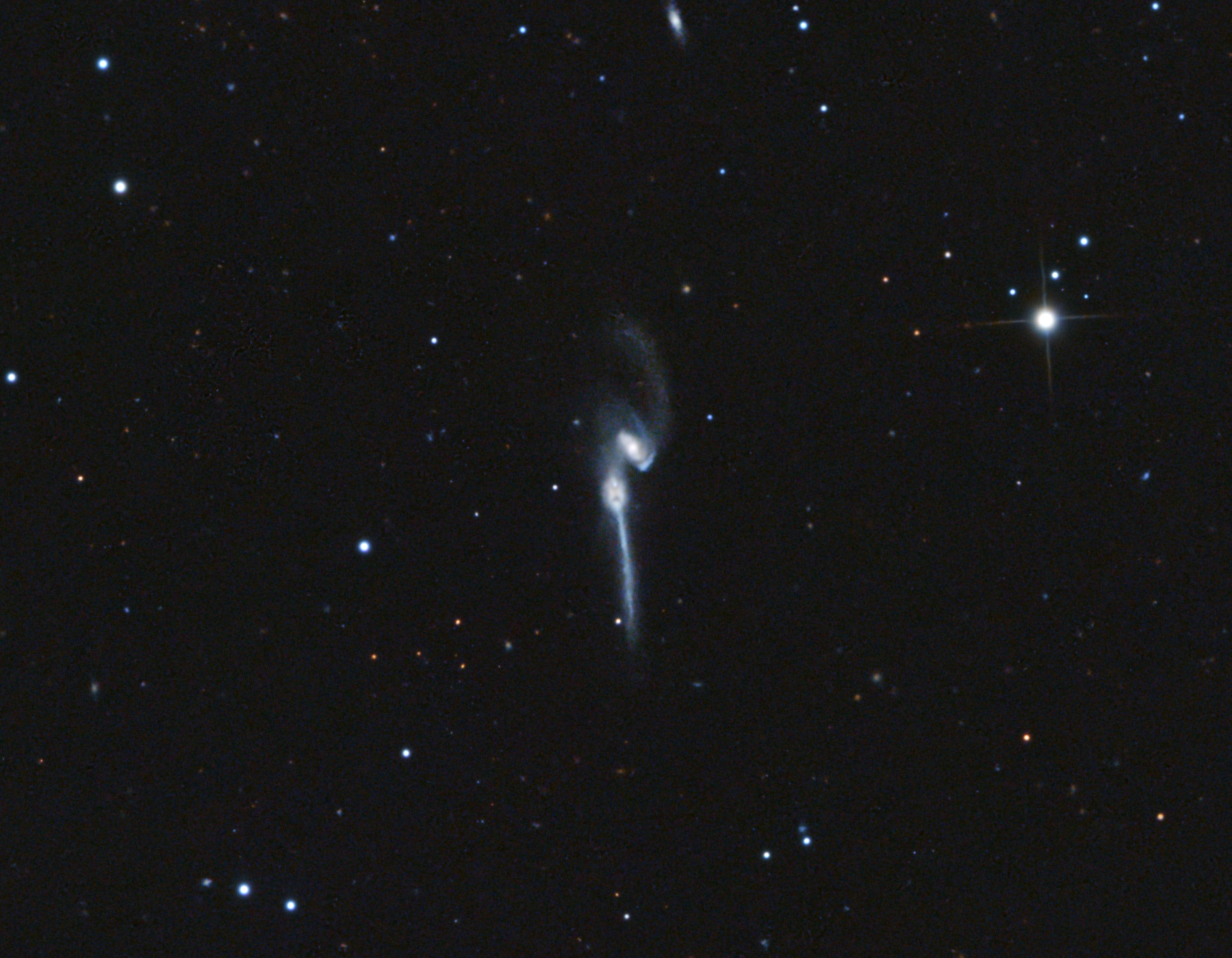 NGC4676_Antlia-L_Crop_NGC4676.jpg.ac5f46c2b05d1b698df245a4efbdf557.jpg