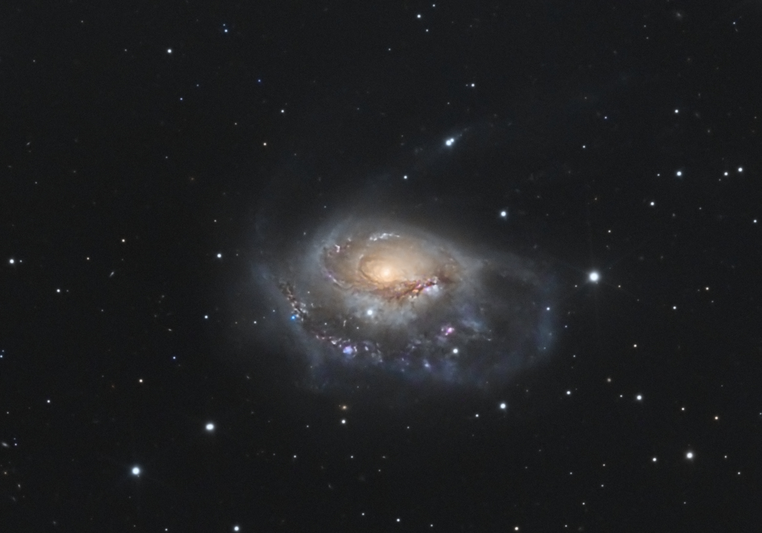 NGC_1961_L_RGB_bxt_finale2_CS_crop.jpg.fb25baa992d7889fc645a31f36a1cba0.jpg