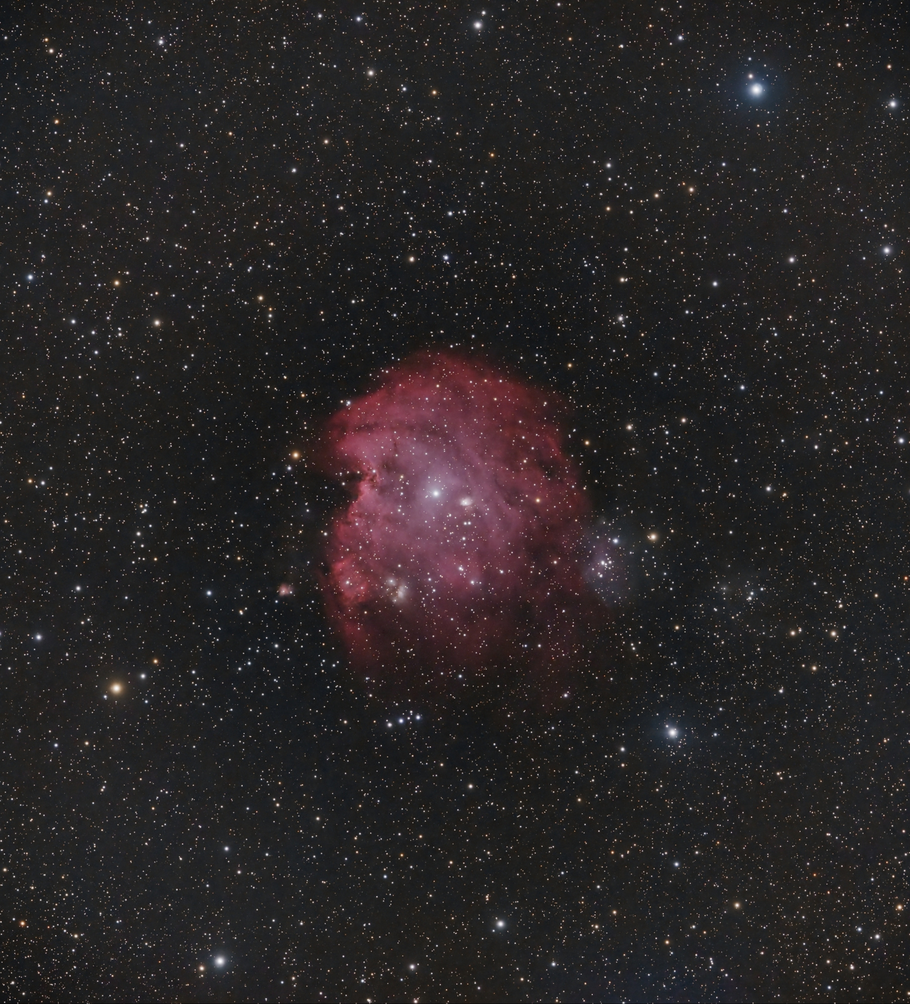 NGC2175_QHY10L_FinPix_Reduit.thumb.jpg.777319d46a8ac8754be21551809e17d0.jpg.3a2f2c7b9373497db2cca81617f57fe1.jpg