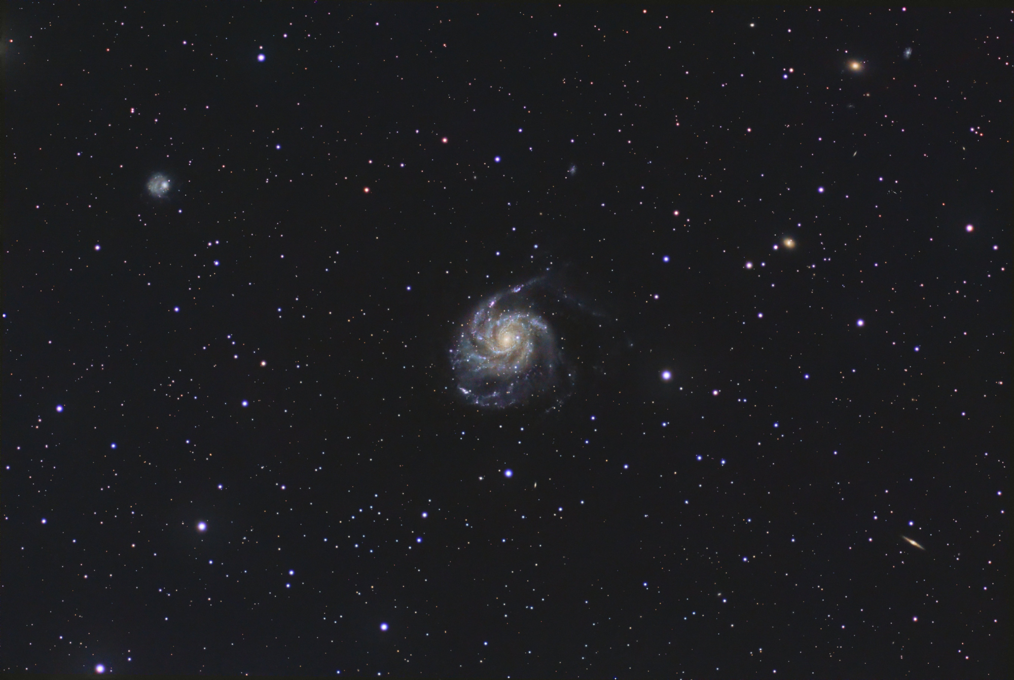 M101.thumb.jpg.83b03888a2d5554eb000bfeb09f323fb.jpg