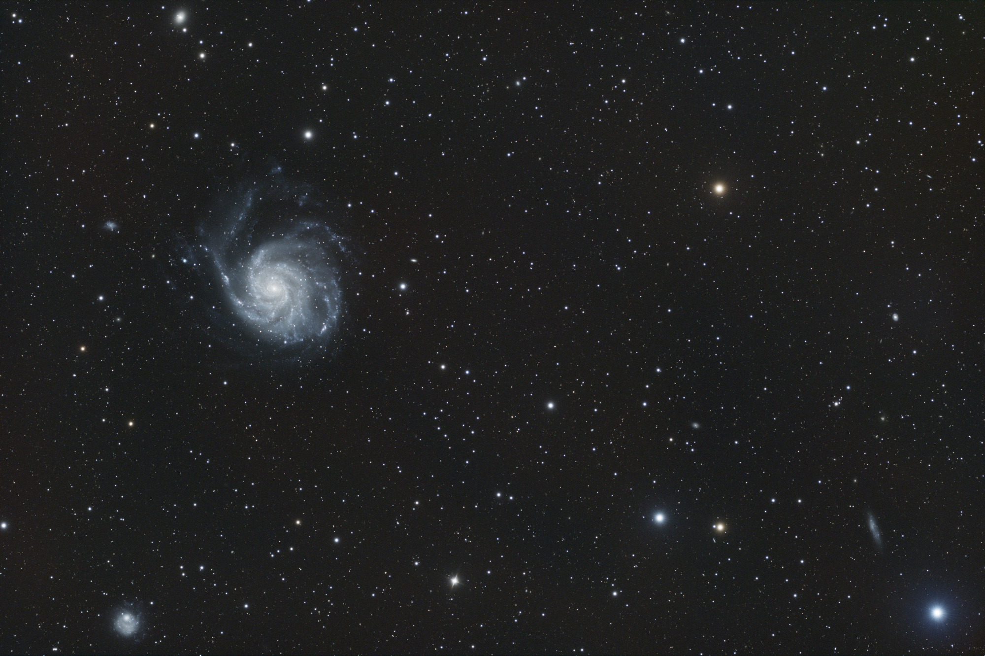 M101-RGB-session_1_GraXpert.jpg